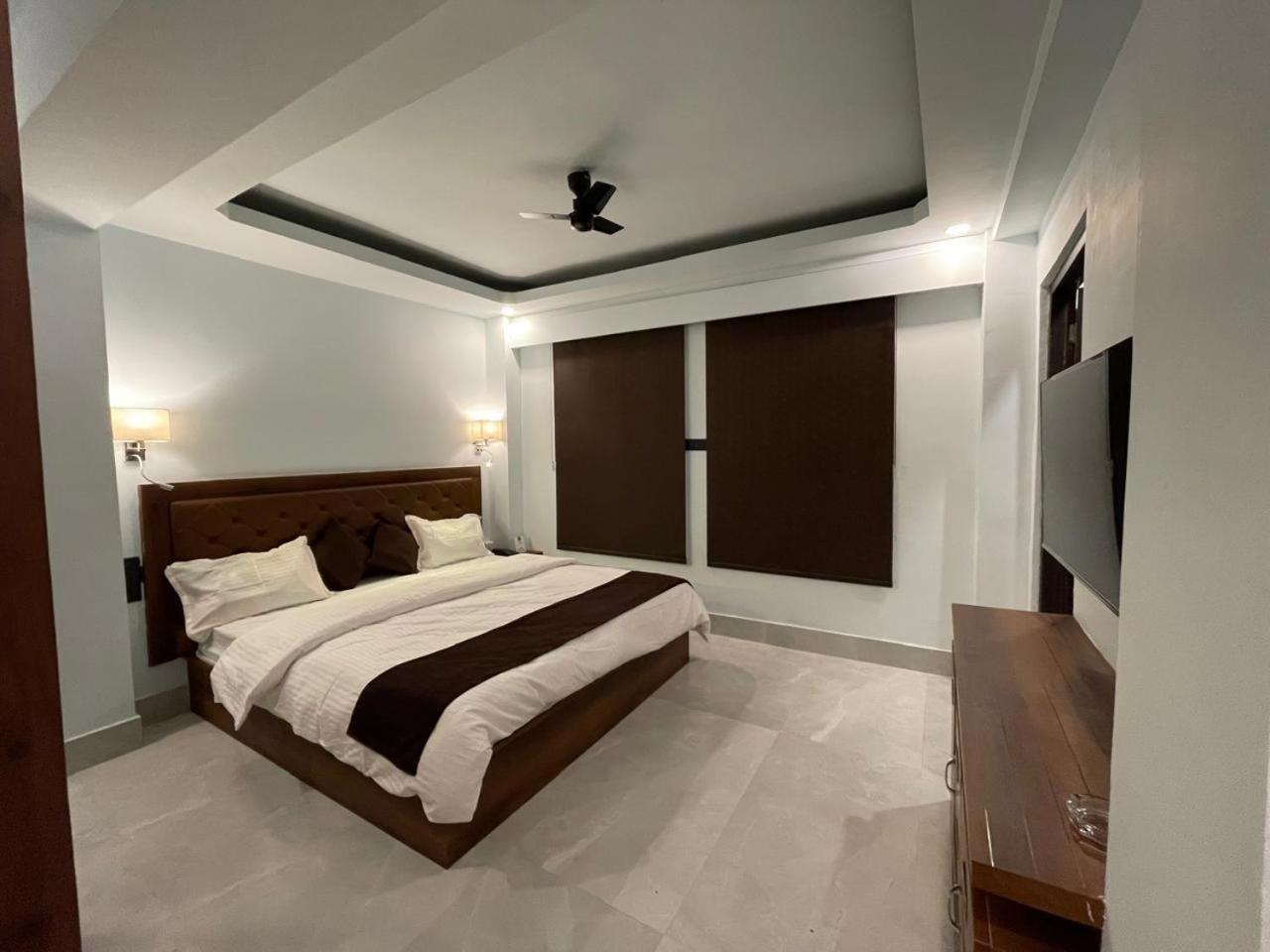 Blue Angel Guest House Shillong Esterno foto