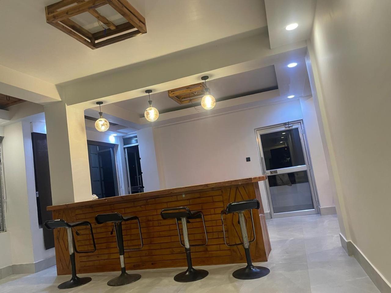 Blue Angel Guest House Shillong Esterno foto