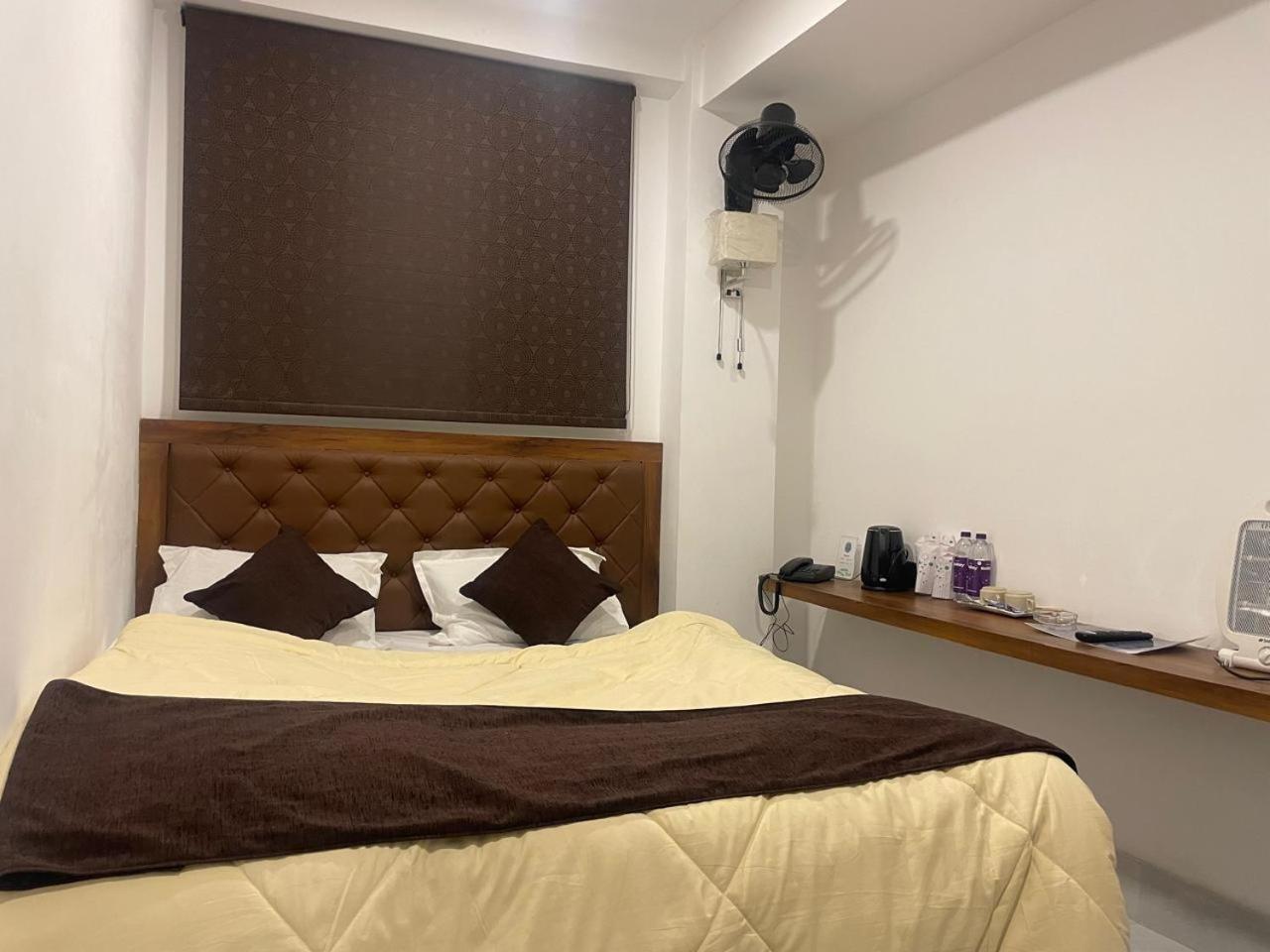 Blue Angel Guest House Shillong Esterno foto